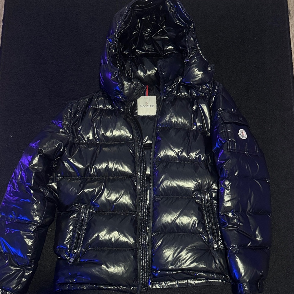 Moncler Maya Jacket M size